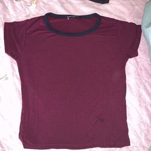 Brandy Melville crop top tee